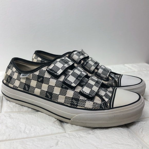 vans prison issue checkerboard